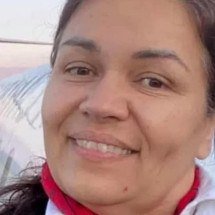 Como comissária sobreviveu após ser lançada a 100 m de avião em Nova York - X/Divulgação