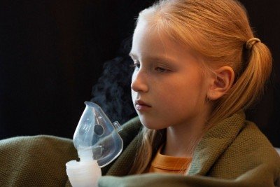 Infecções respiratórias e episódios de broncoespasmo tendem a aumentar nessa época do ano -  (crédito: Freepik)