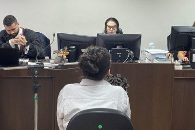 A mulher está sendo julgada pelo homicídio no 2° Tribunal do Júri da capital -  (crédito: TJMG/Divulgação )