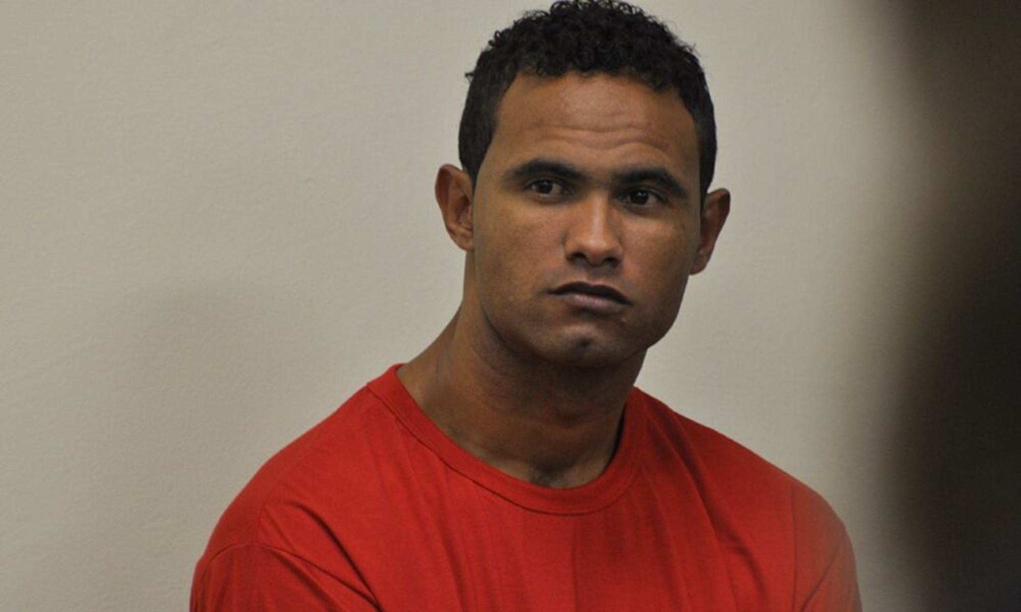 Justiça nega recurso e goleiro Bruno segue foragido após descumprir regime -  (crédito: Tupi)