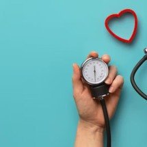 Cardiologista aponta 5 sinais escondidos da pressão alta - FreePik