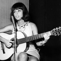 Nara Leão: voz suave que marca a história da música brasileira - Reprodução - O Canto Livre de Nara Leão - Globoplay