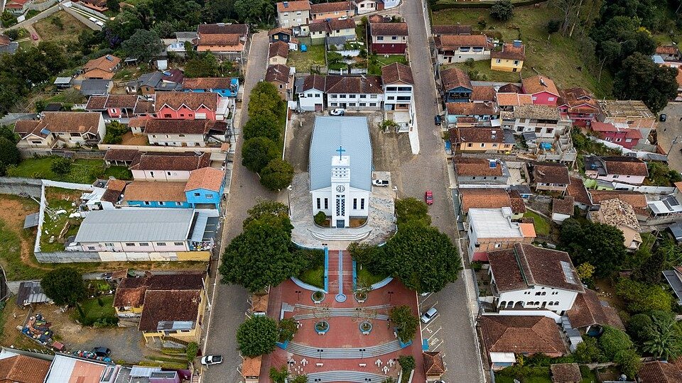 Destinos em Minas para curtir o frio: 5 cidades charmosas e baratas