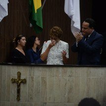 Marília Campos chora em despedida da prefeitura de Contagem - T&uacute;lio Santos/EM/D.A Press