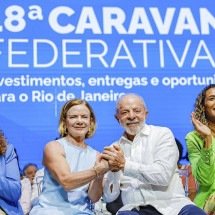  Bolsonaro 'está no desmanche', diz Lula ao rebater provocação de Flávio 