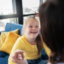 Síndrome de Down: acolher diagnóstico e apoiar desenvolvimento da criança - Freepik