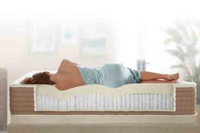 O colchão influencia diretamente a saúde por afetar o alinhamento da coluna, a circulação e a qualidade do sono. Modelos inadequados podem causar dores, aumentar o cansaço e prejudicar a recuperação muscular durante o descanso. -  (crédito:  Reprodução do Facebook)