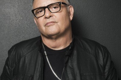 Guilherme Arantes vai ser homenageado com a Medalha UBC 2026, honraria que reconhece nomes de destaque da música brasileira, concedida pela União Brasileira de Compositores no dia 7 de abril de 2016, em um evento para convidados no Cantaloup Living Room, em São Paulo.
 -  (crédito: Divulgação)