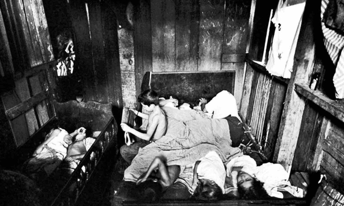 Fl&aacute;vio da Silva, de 12 anos, vivia na favela da Catacumba, no Rio, em extrema pobreza