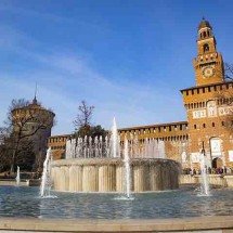 Com obras de Michelangelo e da Vinci, Castello Sforzesco é ícone em Milão