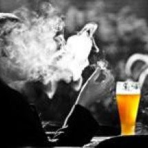 Fiando conversa  - PIXABAY/REPRODU&Ccedil;&Atilde;O