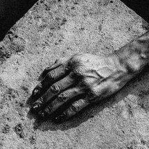 Solidão de mulheres dentro das celas inspira livro de médico em BH - Matheus Araújo