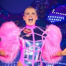 Xuxa anuncia show de encerramento da turnê 'O último voo da nave' - Manuela Scarpa/Reprodu&ccedil;&atilde;o