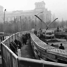 Muro de Berlim dividiu a Alemanha por 28 anos; conheça sua história -  Reprodução/ Sem Fronteira