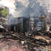 Incêndio na Casa do Saber mobiliza comunidade para reconstrução - Edésio Ferreira/EM/D.A Press