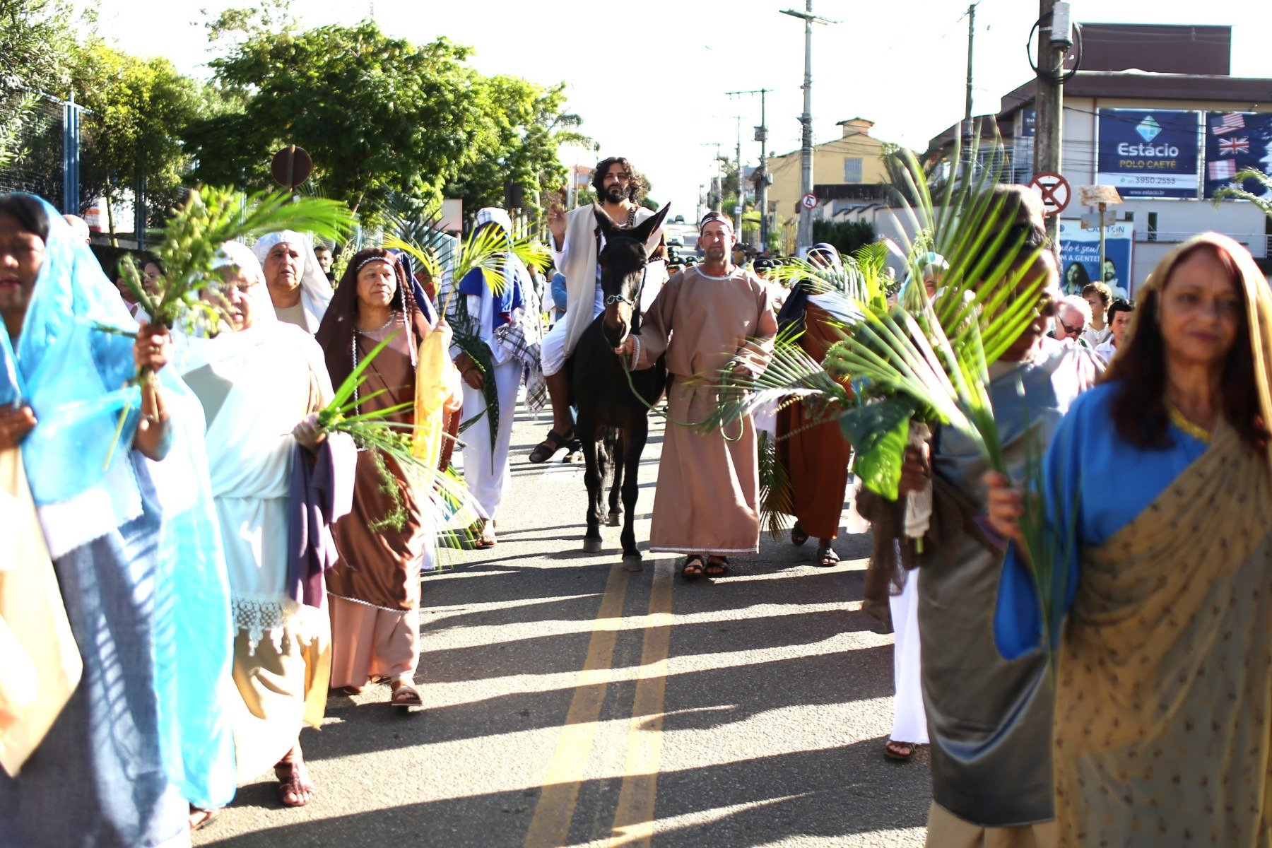 Na histórica Caeté, houve celebração no Domingo de Ramos