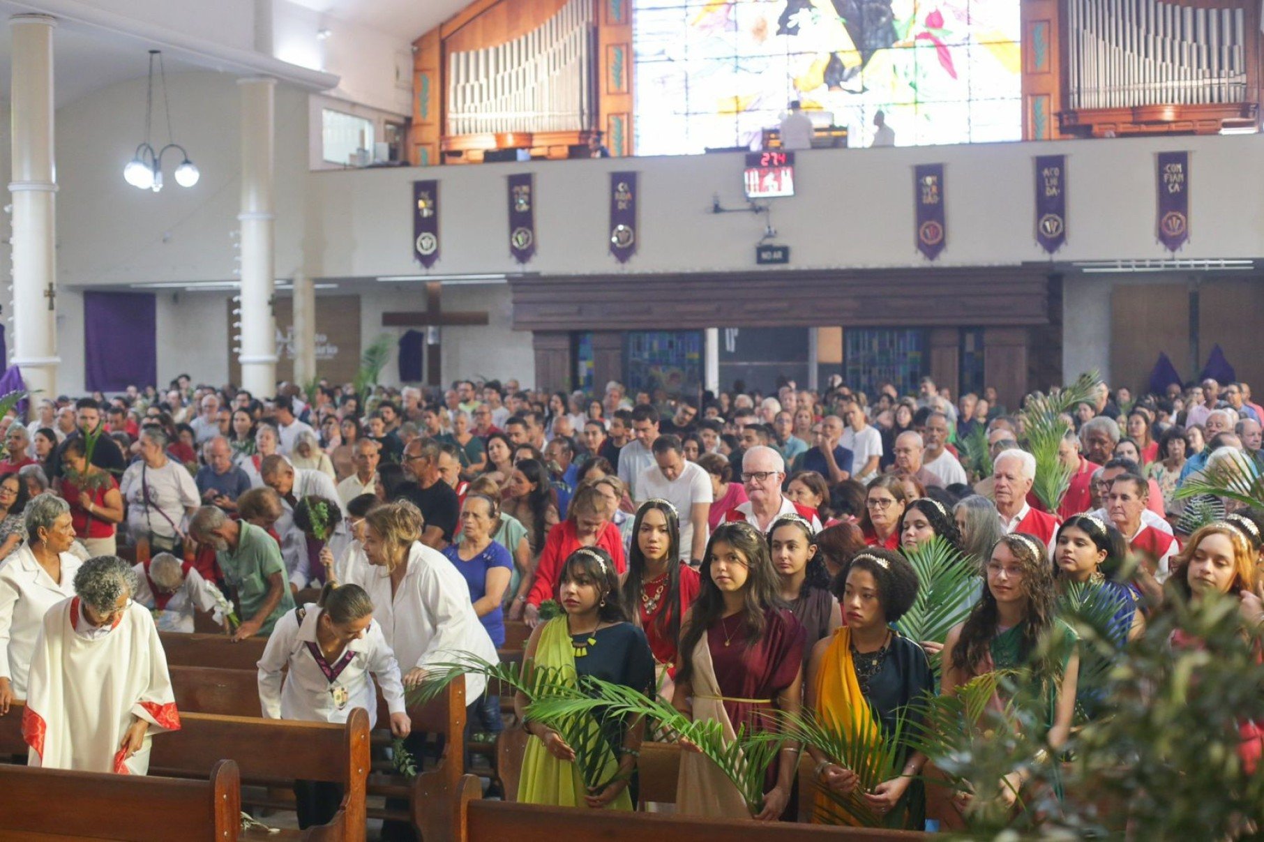 O Santuário Arquidiocesano São Paulo da Cruz abriu as portas bem cedo para as celebrações do primeiro dia da semana santa-Santuário Arquidiocesano São Paulo Da Cruz/Divulgação 