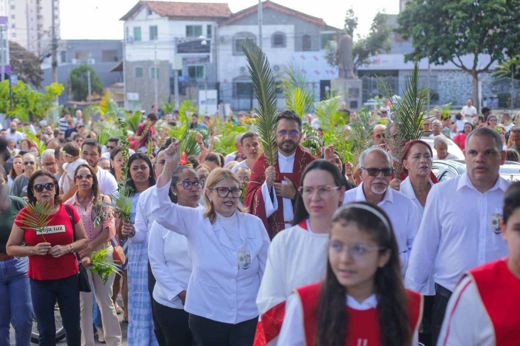 Nas ruas, a recriação da entrada triunfal de Jesus em Jerusalém-Santuário Arquidiocesano São Paulo Da Cruz/Divulgação 