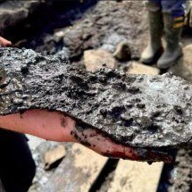 Sapatos milenares ‘tamanho 46’ são achados na Inglaterra e intrigam historiadores - Divulgação/Projeto Magna