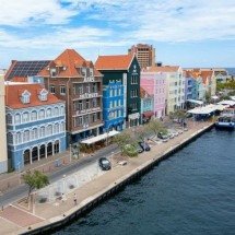 Bela, acessível e longe dos furacões: conheça a ilha de Curaçao, um paraíso na América do Sul - Bent Van Aeken/Unsplash