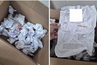 Cliente recebeu 32 currículos embalando produto que comprou on-line -  (crédito: Redes sociais)