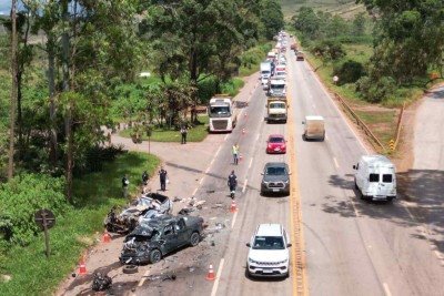 Acidente deixa um morto e um ferido na BR-040 -  (crédito: Leandro Couri/EM/D.A Press)