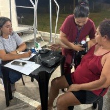 Caminhoneiros recebem serviços de saúde em ponto de parada na BR-116  - Minist&eacute;rio da Sa&uacute;de/Divulga&ccedil;&atilde;o