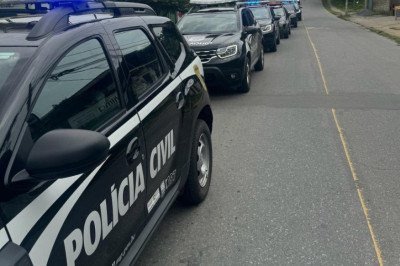 Polícia Civil cumpriu mandados em Lagoa Santa nesta terça-feira -  (crédito: PCMG)