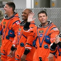 Artemis II: veja quanto recebem os astronautas da missão - Foto porJIM WATSON / AFP