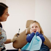 Atendimento odontológico a pacientes com TEA demanda adaptação nas clínicas - Freepik