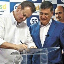 Em BH, um ato pol&iacute;tico com a presen&ccedil;a de Gilberto Kassab marcou a filia&ccedil;&atilde;o de Carlos Viana ao PSD