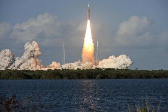 Artemis II: Nasa lança missão tripulada à Lua; veja