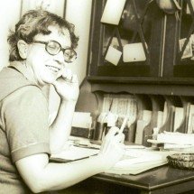 Laís Corrêa de Araújo: inventário poético de riqueza e complexidade - Arquivo EM/1972