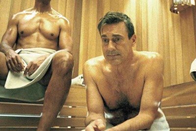 Jon Hamm, o Cooper de 'Seus amigos e vizinhos', diz que o cinema abandonou a originalidade, que se transferiu para o mundo da televis&atilde;o epis&oacute;dica  -  (crédito: Apple/Divulga&ccedil;&atilde;o)