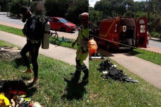 O Corpo de Bombeiros montou uma operação para procurar o homem na água -  (crédito: CBMMG/Divulgação)