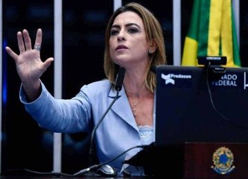 Soraya Thronicke: "A aprova&ccedil;&atilde;o do projeto responde a uma realidade urgente. O &oacute;dio &agrave;s mulheres n&atilde;o &eacute; abstrato" -  (crédito: MARCOS OLIVEIRA/AG&Ecirc;NCIA SENADO)