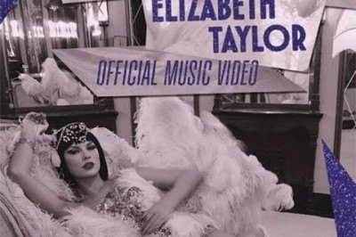 A cantora Taylor Swift decidiu destinar os lucros de direitos autorais do clipe da música “Elizabeth Taylor” para a Elizabeth Taylor AIDS Foundation, entidade dedicada à prevenção e ao tratamento do HIV. A informação foi divulgada pela BBC. -  (crédito: Divulgação)