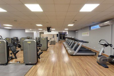 Ele foi socorrido por funcionários do local, que fizeram massagens cardiorrespiratórias, com orientação dos bombeiros, via 193, até a chegada de uma ambulância do Samu -  (crédito: Pixabay)