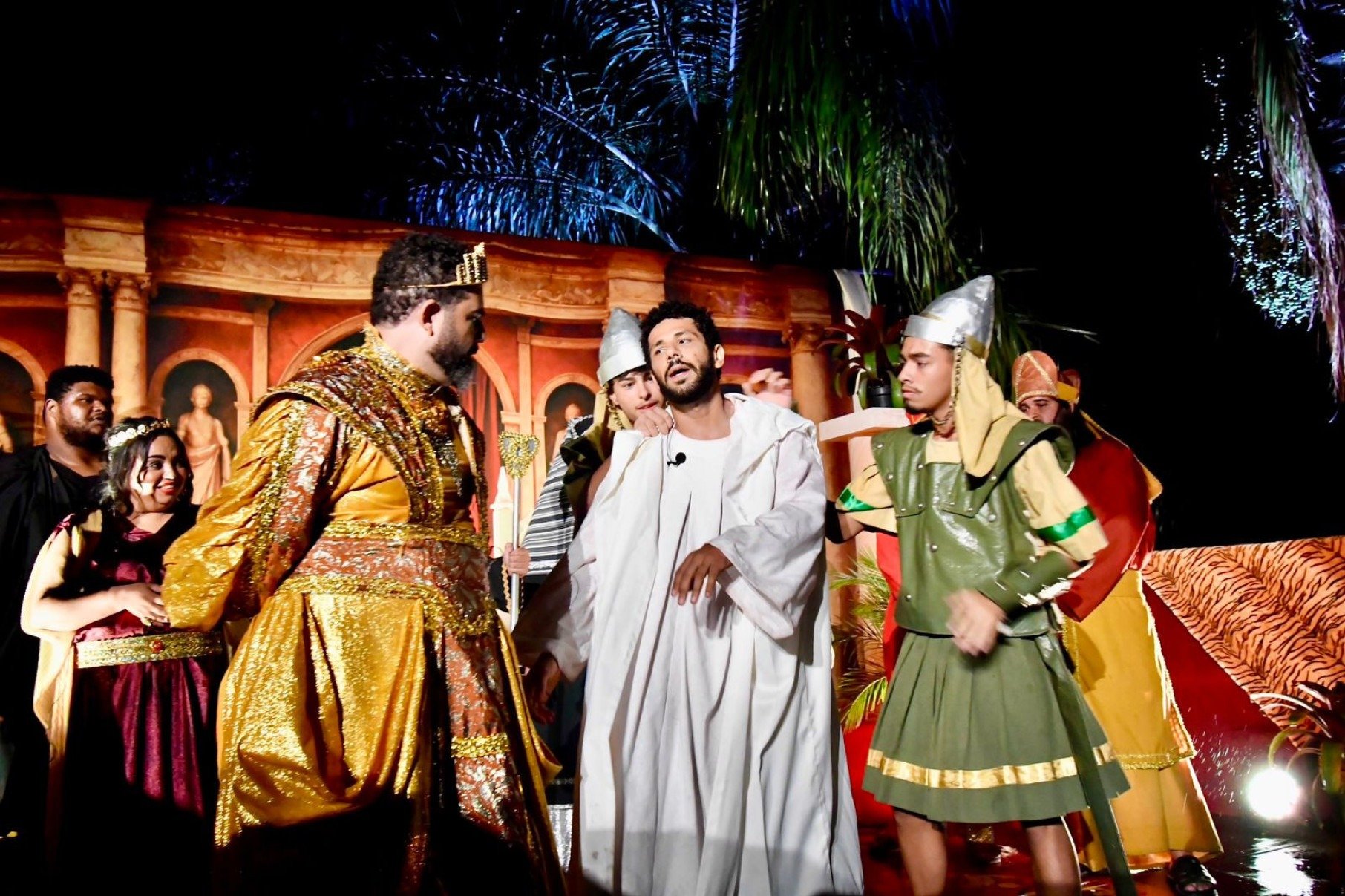 Cerimônia da sexta-feira da Paixão emociona fiéis em Congonhas-Daniel Silva/Prefeitura de Congonhas/divulgação