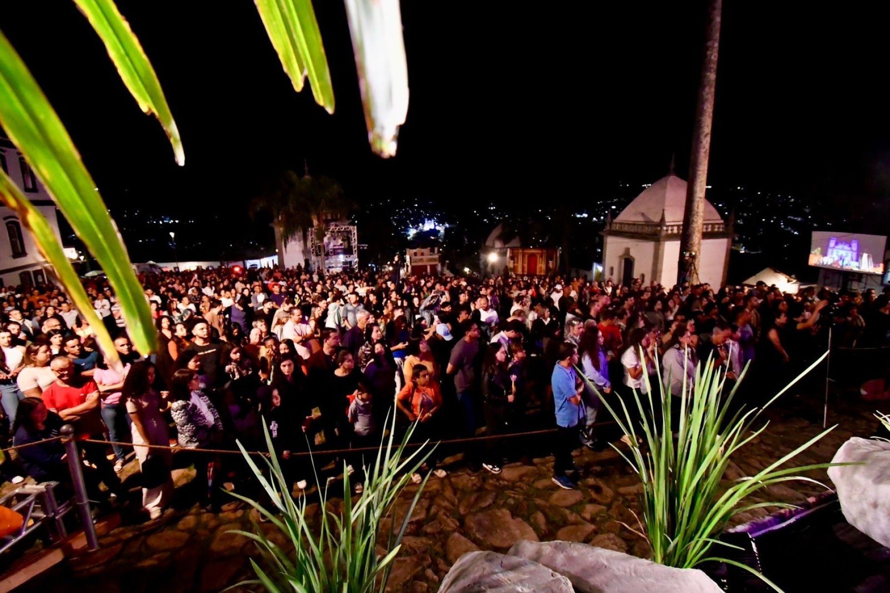 Cerimônia da sexta-feira da Paixão emociona fiéis em Congonhas-Daniel Silva/Prefeitura de Congonhas/divulgação