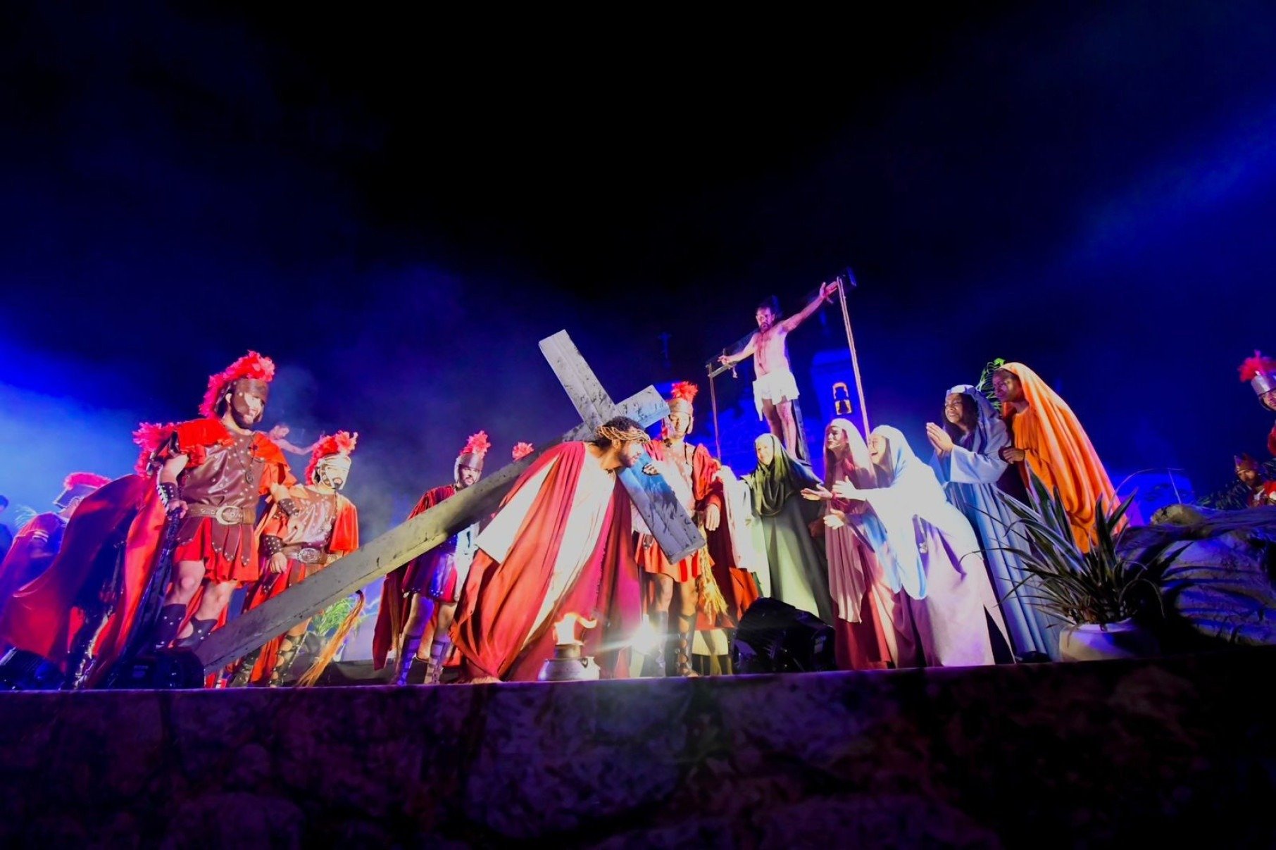 Cerimônia da sexta-feira da Paixão emociona fiéis em Congonhas-Daniel Silva/Prefeitura de Congonhas/divulgação