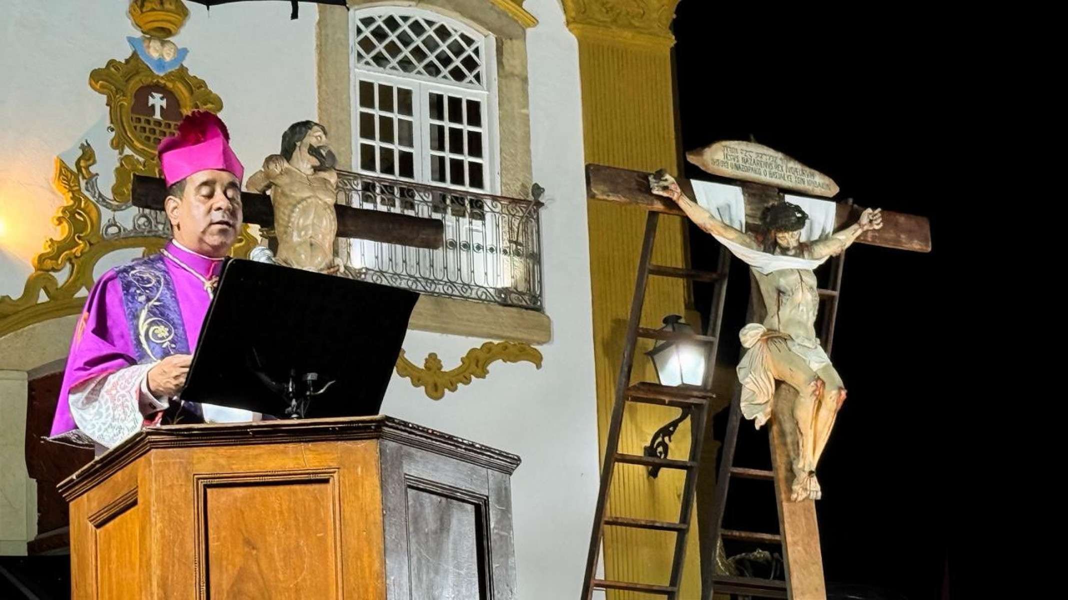 Cerimônia da sexta-feira da Paixão em São João del-Rei-Lucas Silveira/diocese de São João del-Rei 