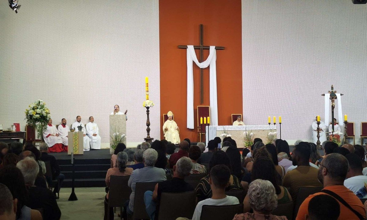 Em mensagem aos fi&eacute;is, dom Walmor Oliveira de Azevedo destaca a import&acirc;ncia da data no calend&aacute;rio da Igreja