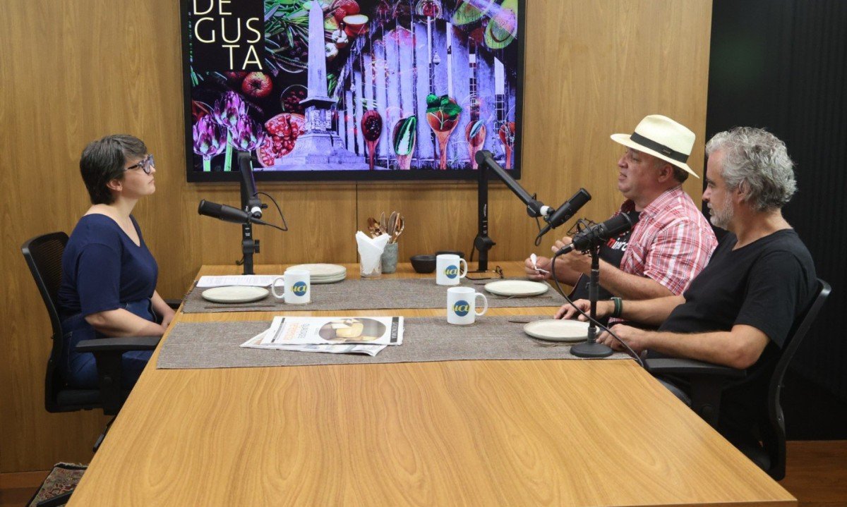 Fl&aacute;vio Trombino e o s&oacute;cio Cleber Guimar&atilde;es, o Clebinho, contaram em entrevista ao podcast Degusta que compartilhavam o sonho de abrir um bar