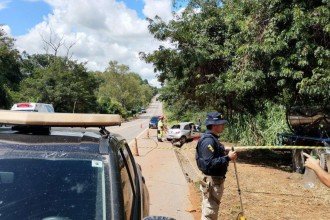 O acidente aconteceu entre os municípios de Moema e Bom Despacho -  (crédito: CBMMG/Divulgação)