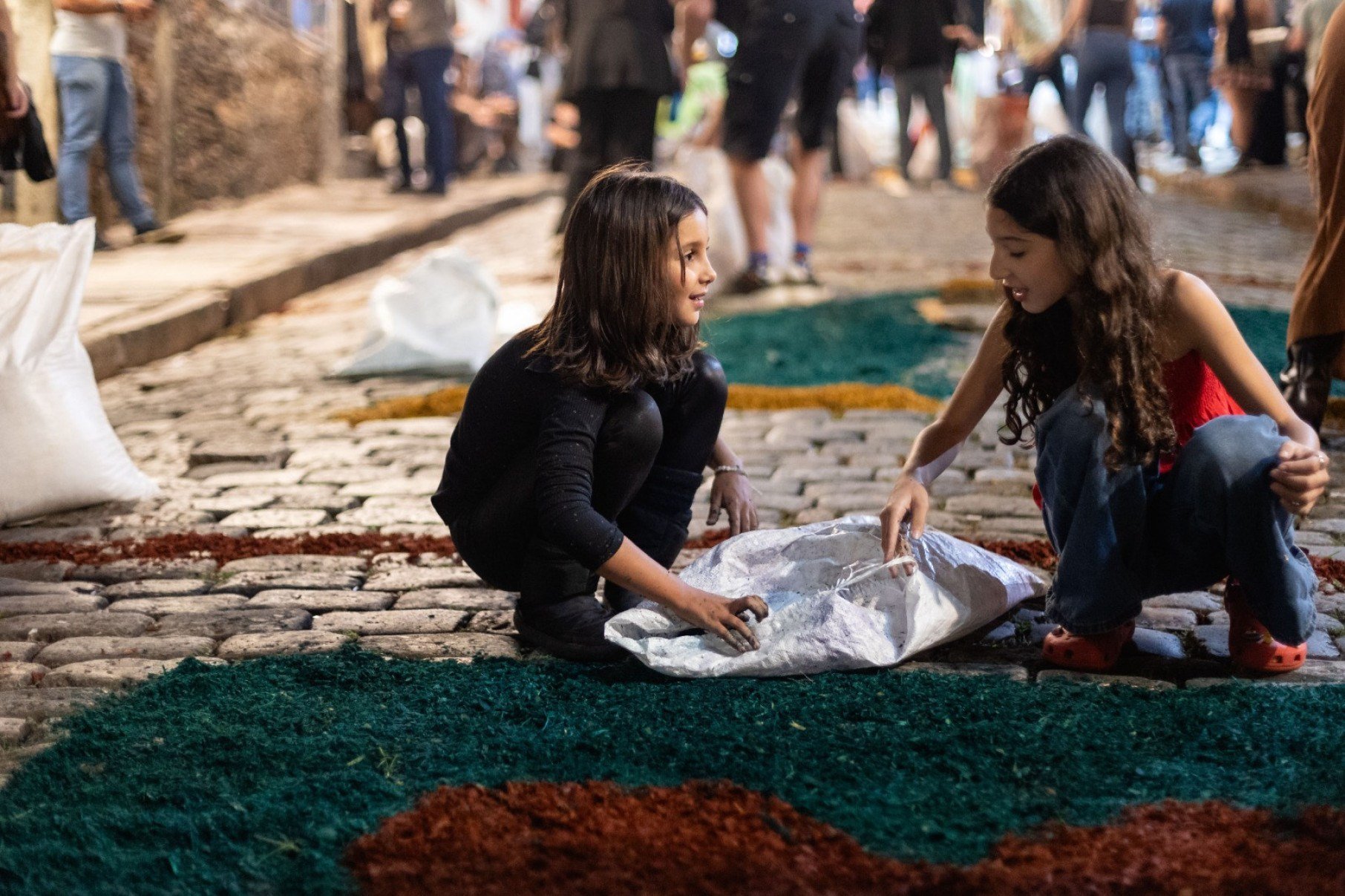 O percurso ocupado pelos tapetes é de 2 quilômetros e liga as igrejas do Pilar e Nossa Senhora da Conceição-Ane Souz/Divulgação