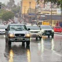Sol ou chuva? Veja a previsão do tempo para a segunda (6/4) em BH -  Jair Amaral/EM/D.A Press