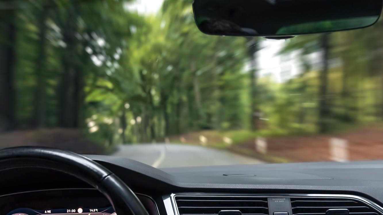 A percep&ccedil;&atilde;o e a capacidade de rea&ccedil;&atilde;o s&atilde;o comprometidas pelo &aacute;lcool, tornando cada viagem ao volante um risco real -  (crédito: Freepik.com)