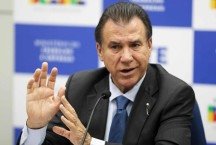 ‘Pacote de bondades’: propostas do governo para limitar o juro do consignado privado