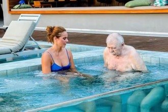 Embora a demência seja frequentemente associada ao envelhecimento, especialistas alertam que essa é apenas parte da história -  (crédito: Redes Sociais/Reprodução)